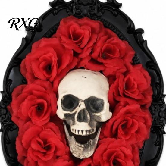 Spider Web Skull Ornament Halloween Gothic Wall Decoration, Vintage Red Rose Frame Sculpture, Decorative Horror Art for Holiday Party Decor