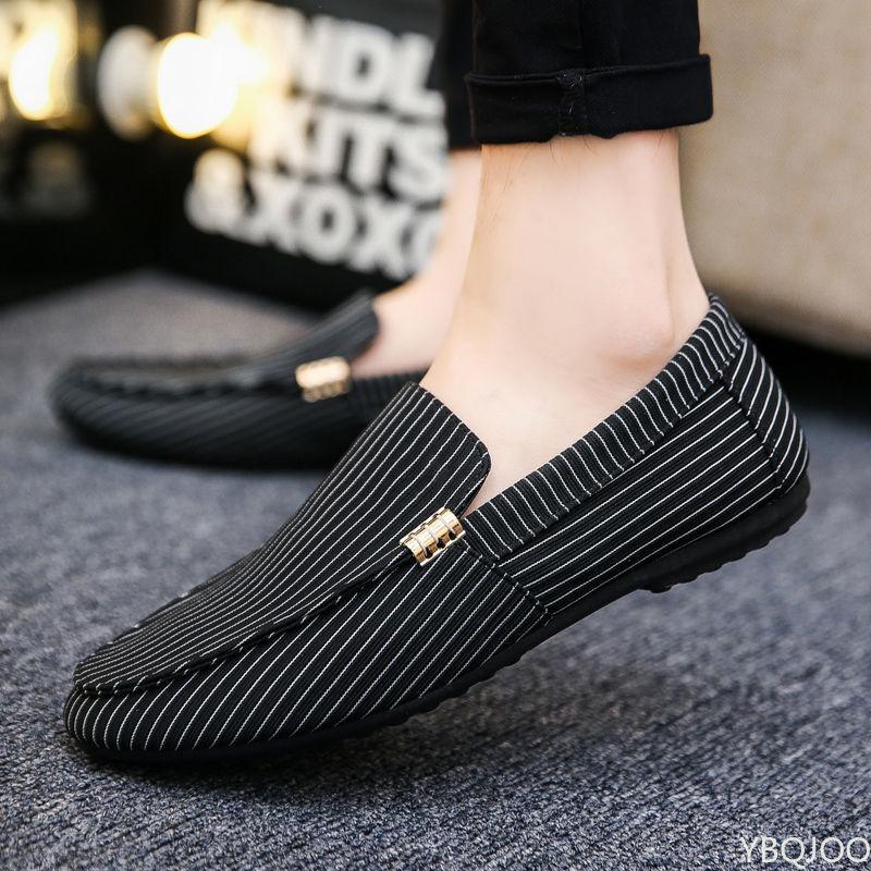 Mocasines para Hombre Primavera Verano Tallas Grandes Ligeros Cómodos Planos Casuales Hombres Transpirables Slip-on Piel Suave Zapatos de Conducir