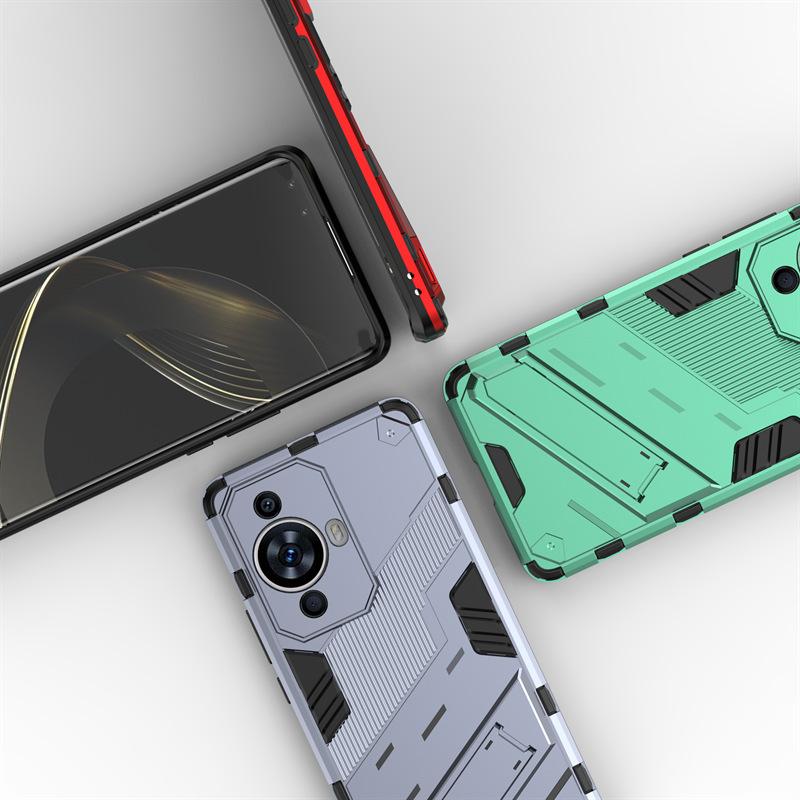 Suitable for Huawei Mate70 Pro invisible bracket mobile phone case Honor 100 punk armor anti-drop protective case