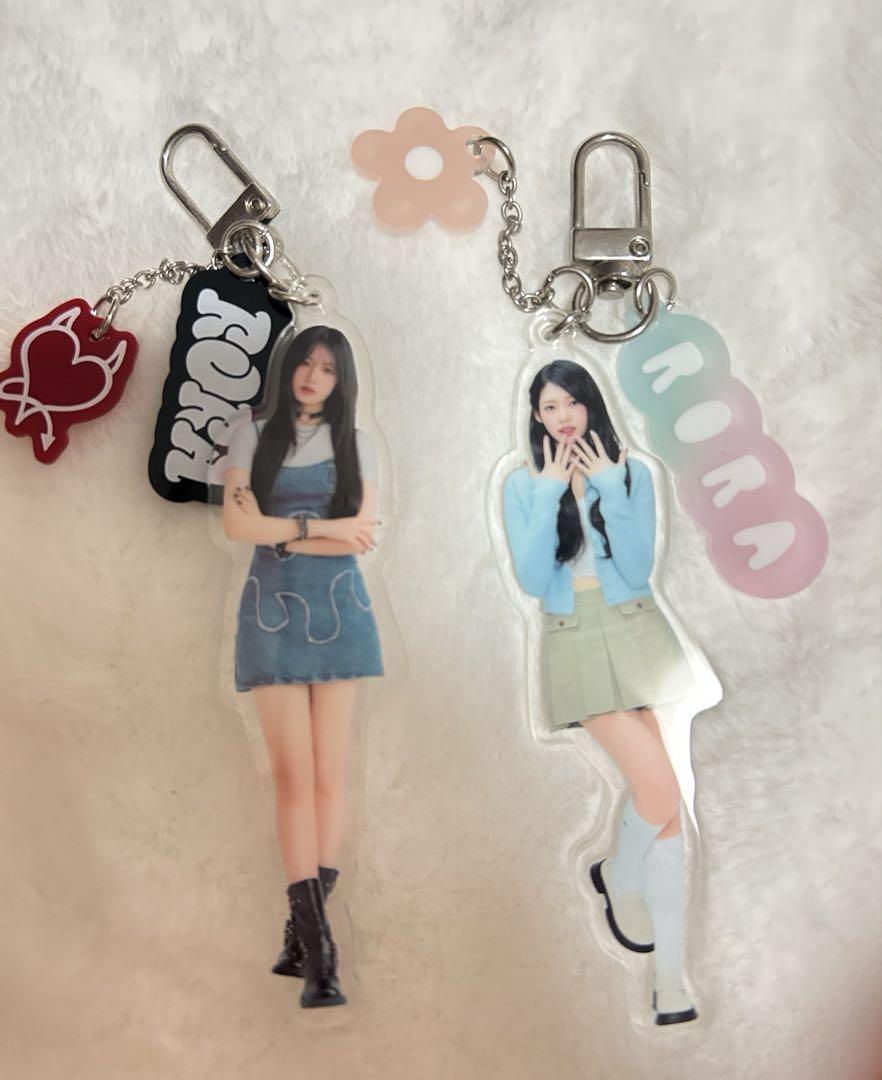 

[Б/У] Брелок BABYMONSTER Lola