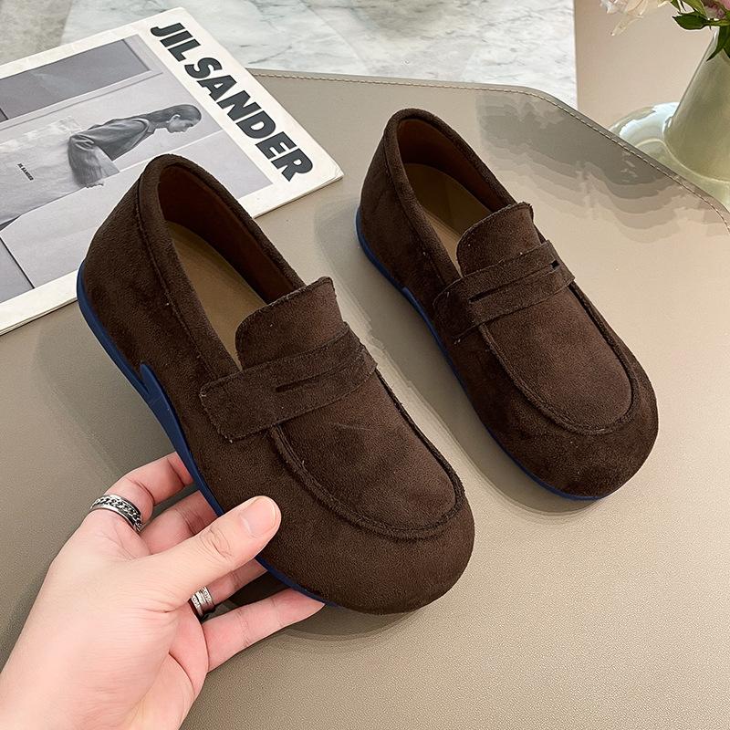 Lazy one-pedal flat-soled single shoes women's autumn 2025 texture loafers bag head retro versatile Birkenstocks women