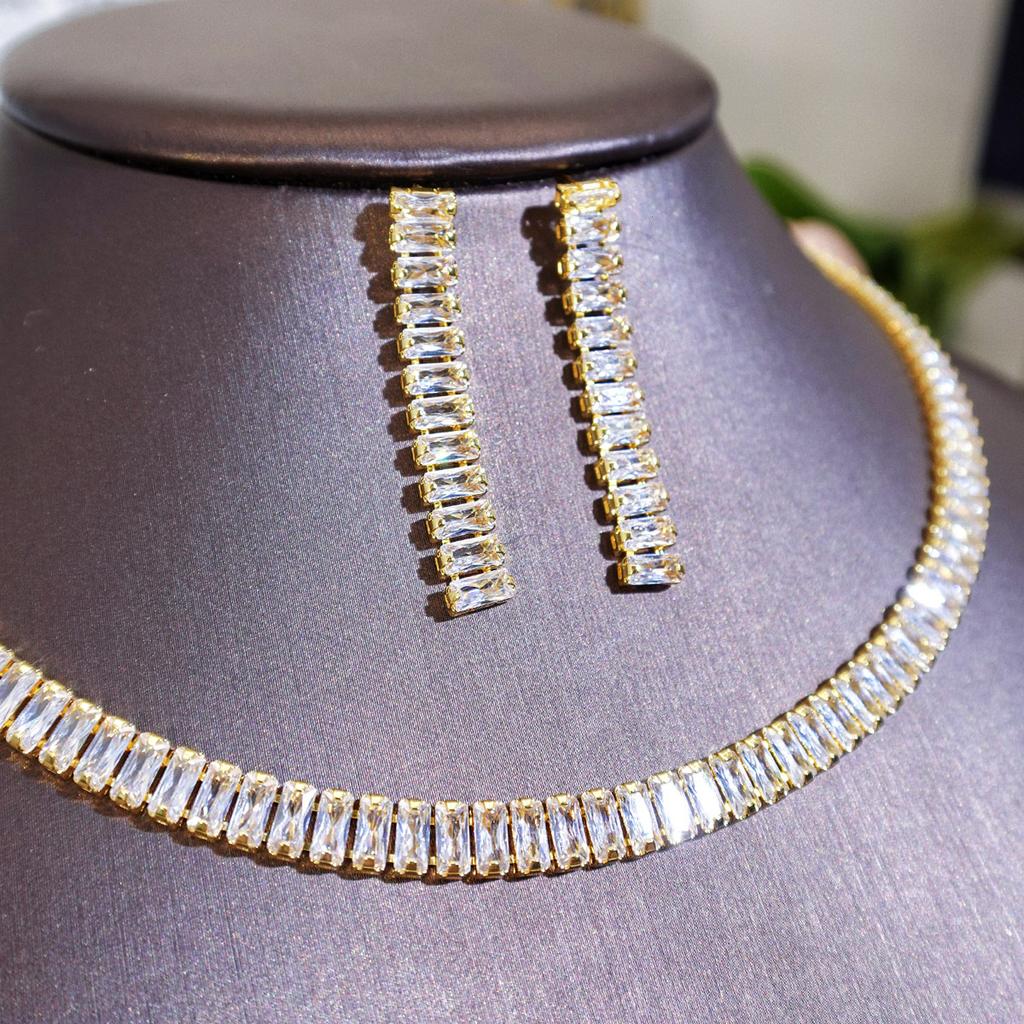 Jewelry Zircon Claw Chain Necklace Earring Set Temperament Slimming Versatility Diamond-encrusted Collarbone Chain Chain