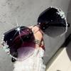 Luxury Brand Designer Vintage Rimless Rhinestone Sunglasses Women Men Fashion Gradient Lens Sun Glasses Shades For Female