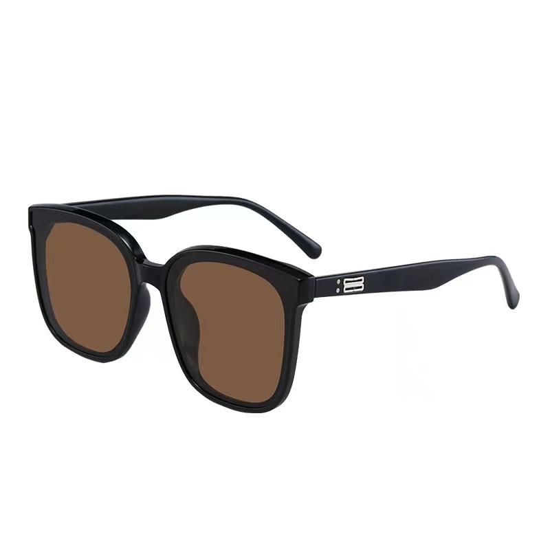 TR90 Women Sunglasses Big Square Frame UV400 Protection Fashion Female Sun Glasses High Quality Lightweight