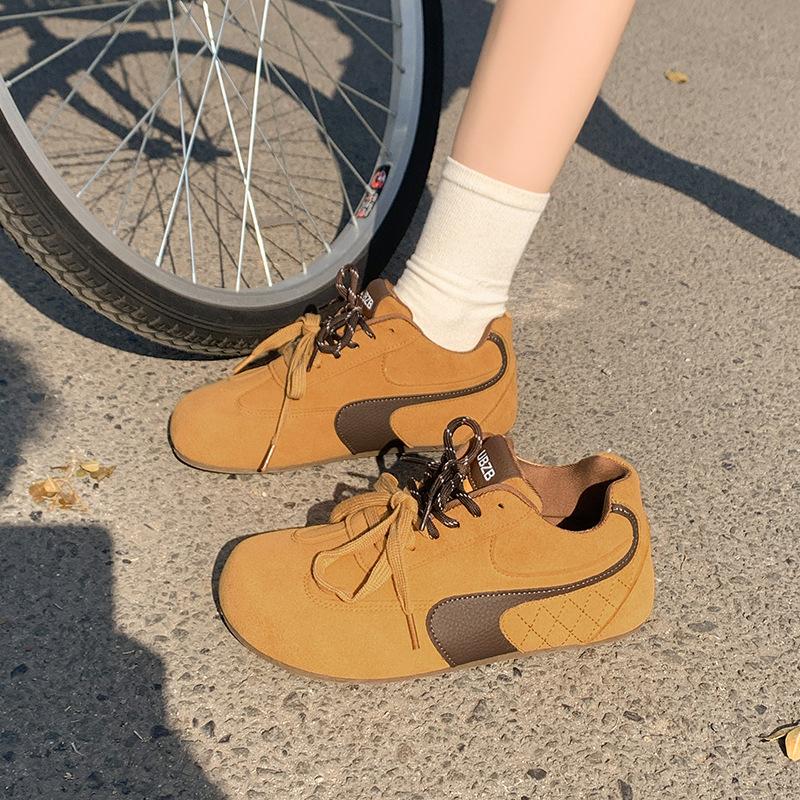 

Retro women s spring new flat-bottomed casual sports board shoes with lightweight soft soles 35 хаки