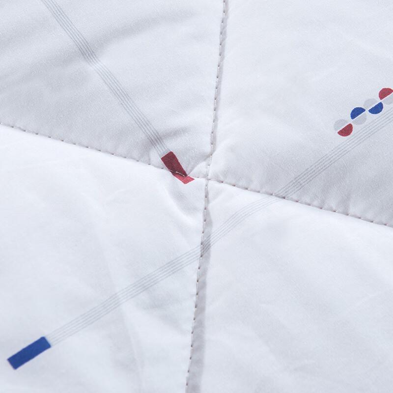 Yiyi Ai Winterdecke aus reiner Baumwolle