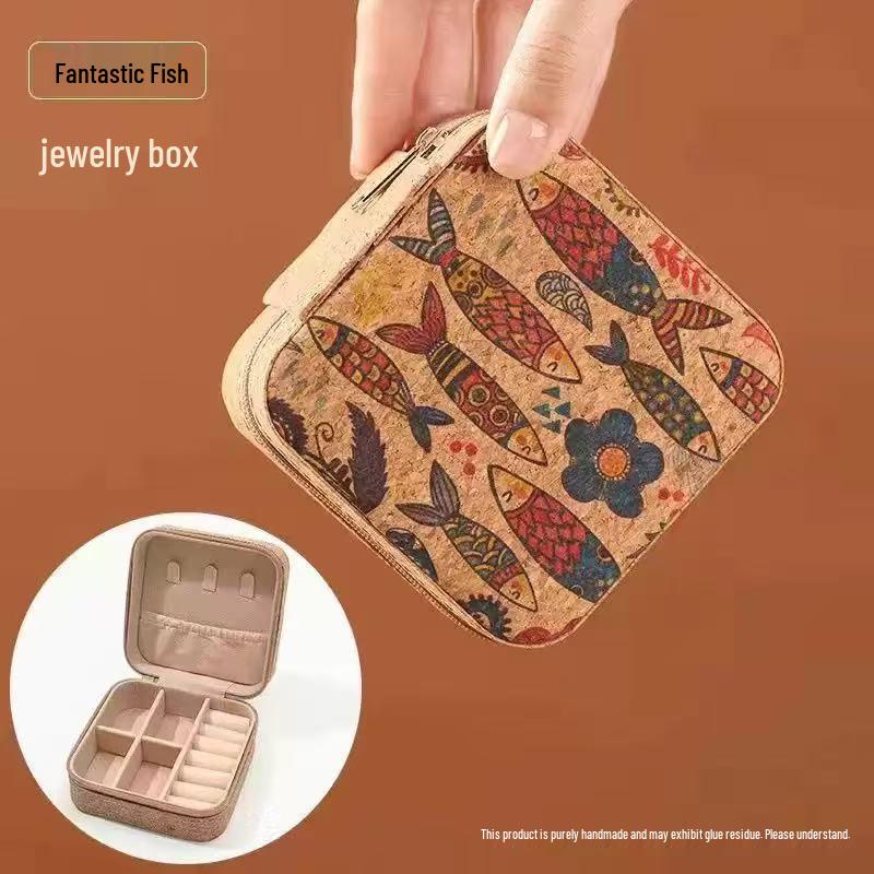 Portable Retro Jewelry Box for Earrings, Rings, and Necklaces - Gold Storage and Ornament Case