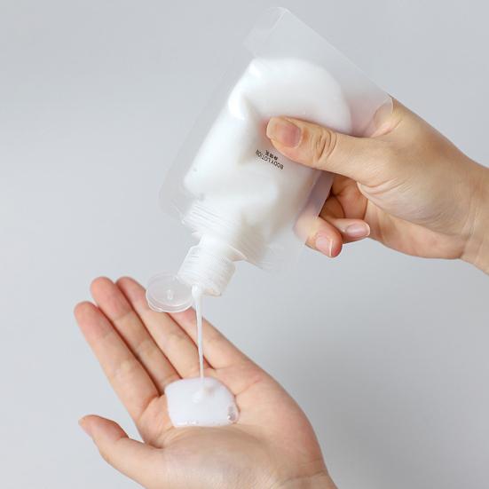 12Pcs Travel Toiletry Packing Bags Portable Makeup Pouches Leak-Proof Refillable Clear Lotion Liquid Containers