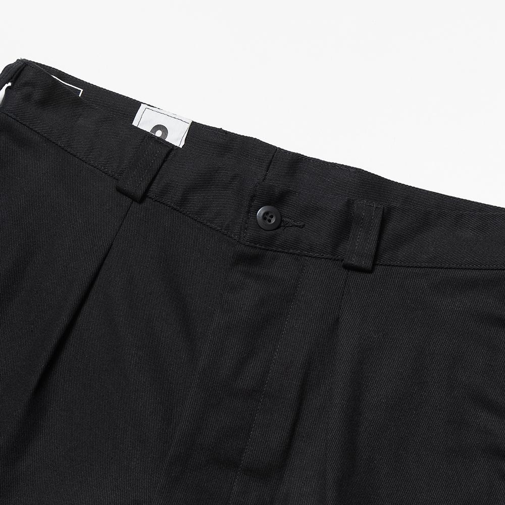 Waiemssielkeiwai French M-52 Chino Short Pants - Black