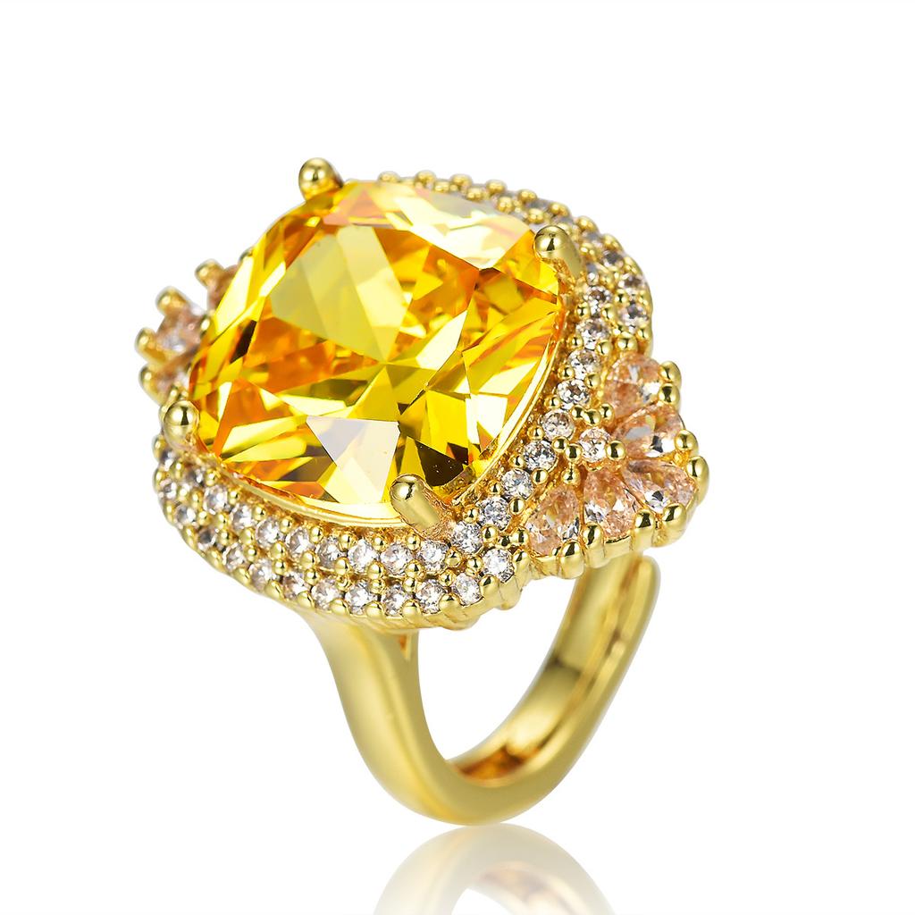 TikTok new high carbon diamond colored treasure ring European and American style luxury slightly inlaid with diamond yellow diamond ring