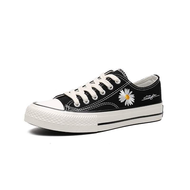 Kleine Gänseblümchen Low-Top Canvas-Schuhe Schulmädchen Retro Vielseitige Damenschuhe Board-Schuhe Tide