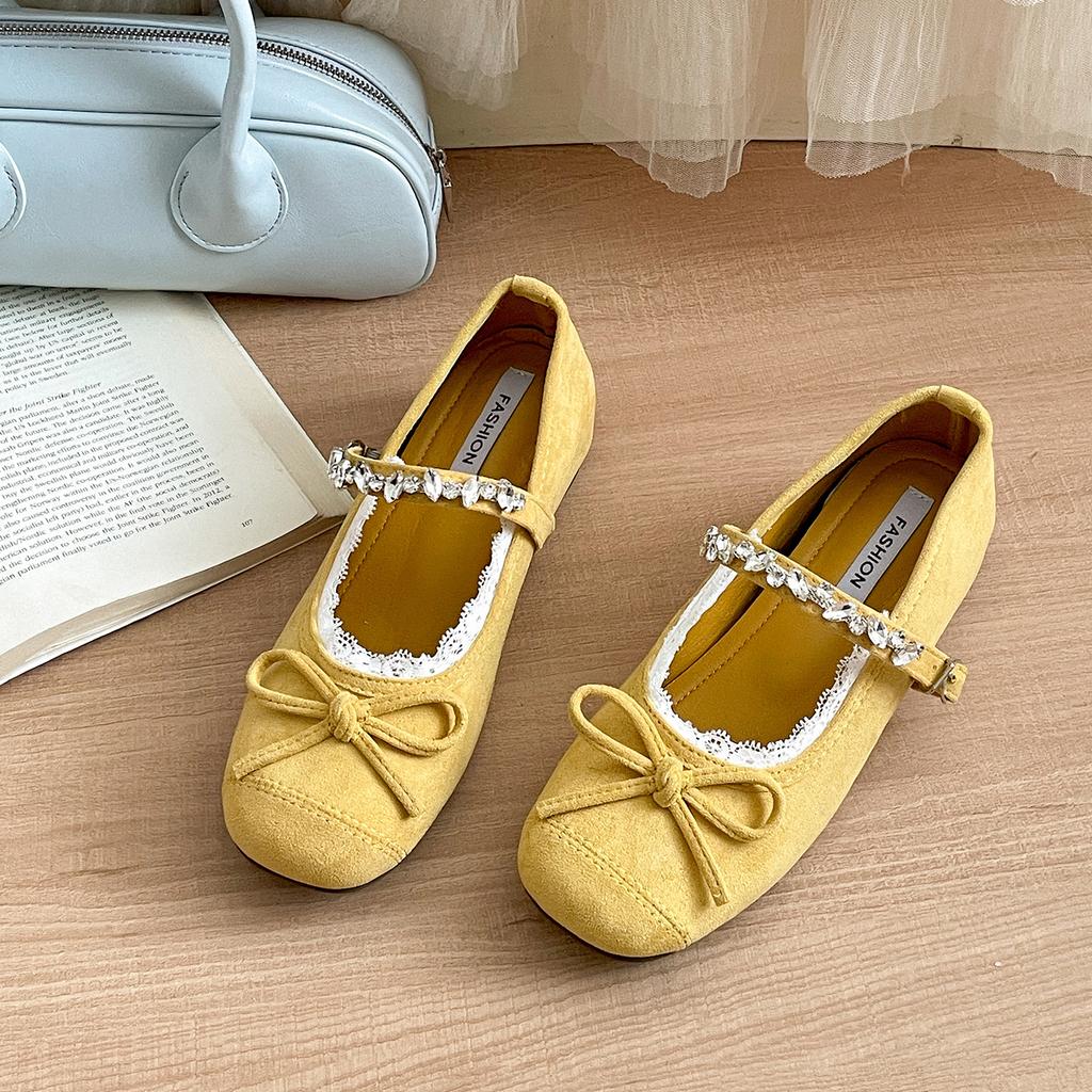 Red French Retro Shallow Mouth Inner Height-increasing Single Shoes Women's Summer 2025 New Model with Skirt Soft Sole Versatile Mary Jane Shoes