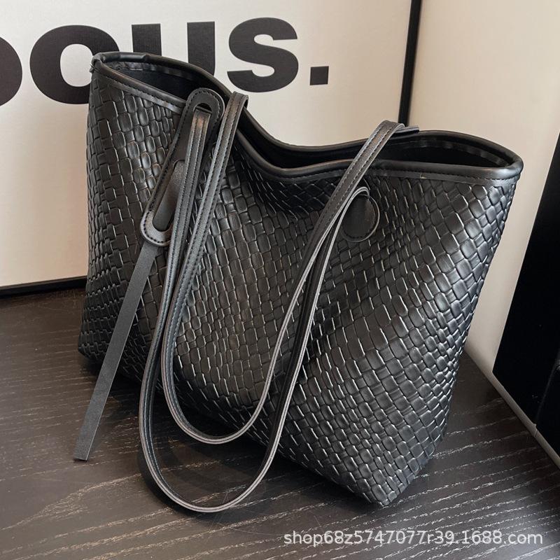 Fashion popular woven women's bags, new trendy Korean version of large-capacity shopping bags, simple tote bags, portable shoulder bags
