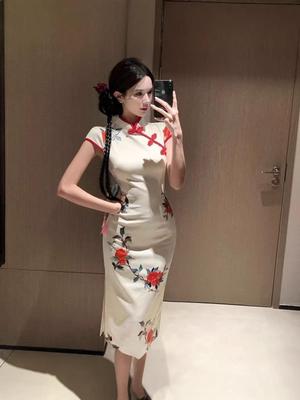 2025 Summer Qipao: Retro Chinese Style, Youthful & Slimming Dress