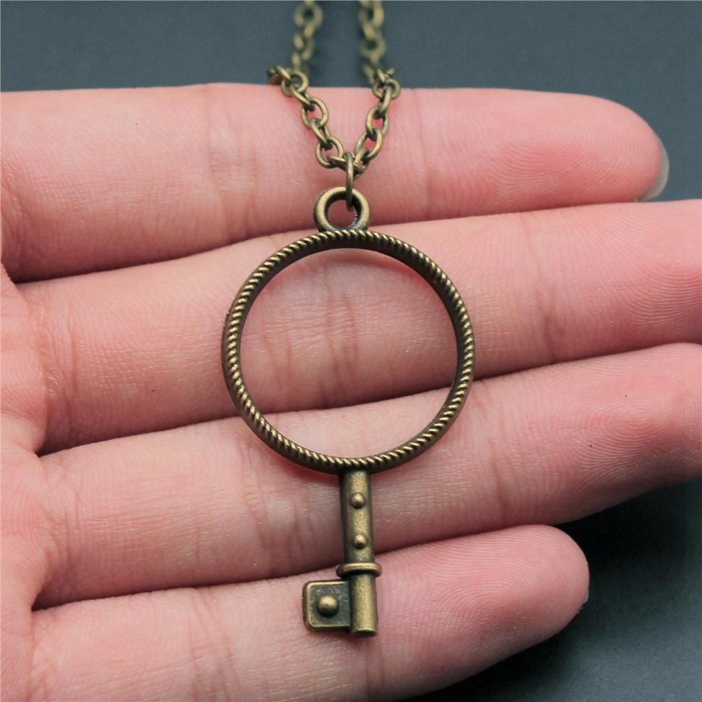 Openwork Resin Photo Frame Geometric Keys Pendant Antique Bronze Silver Metal Friend Collar Necklace
