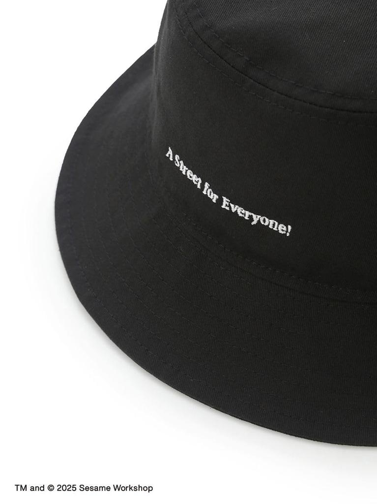 [Sesame Street Market] [NEW ERA] Bucket Hat with Embroidered Message [NEW ERA] Bucket Hat with Embroidered Message, Black, Size F
