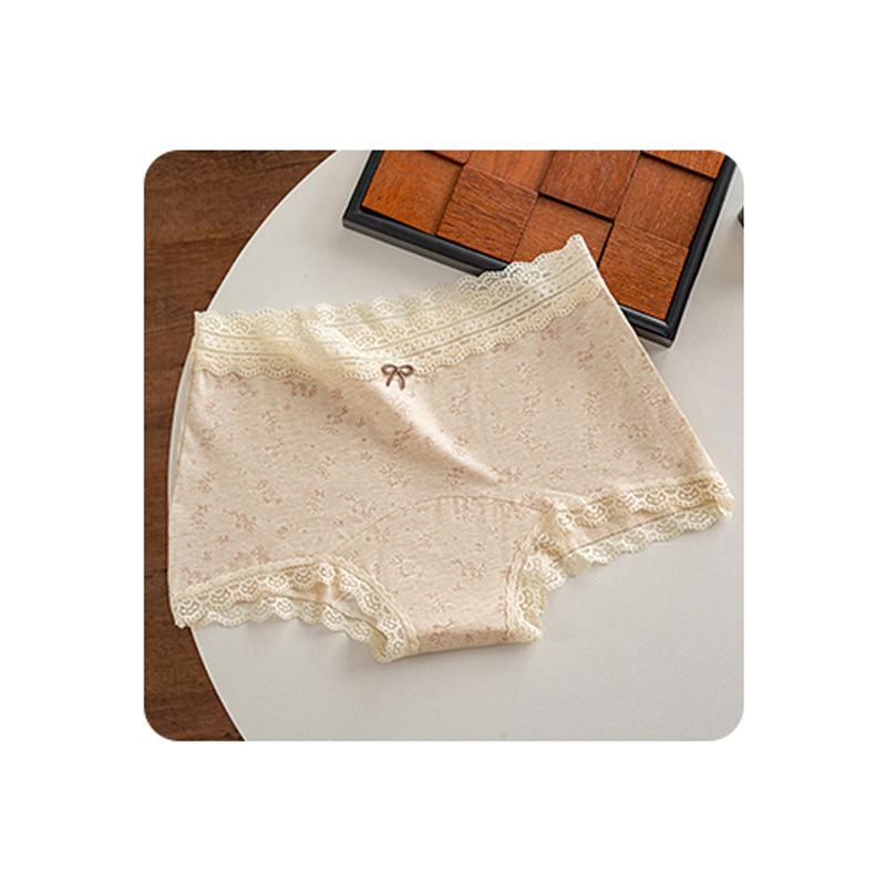 Ladies Spring and Autumn Lace Cotton 10A Antibacterial Cotton Long Crotch Waist Flat Angle Briefs