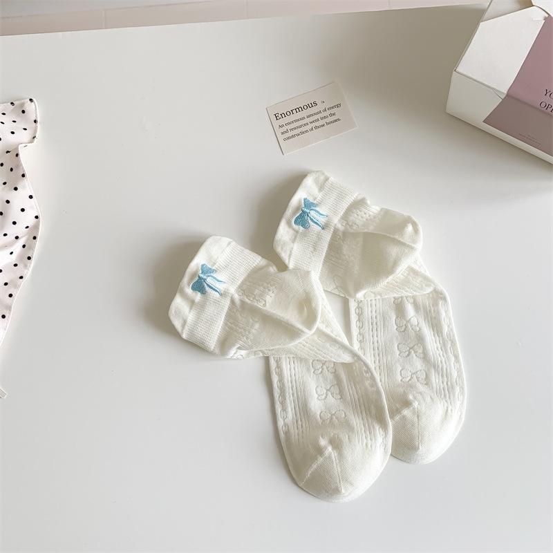 

Носки-след с бантиком, Летние тонкие дышащие носки, Женские носки с вышивкой на пятке с мелким вырезом, Милые хлопковые носки 1 pair бежевый