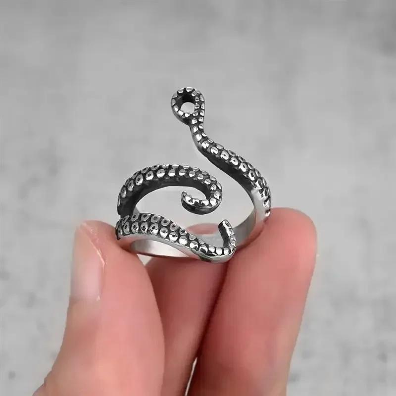Bagues Poulpe Créatives pour Hommes Gothique Monstre des Profondeurs Calmar Tentacules de Doigt Bague Punk Bijoux Animaux Cadeau Ouvert Ajustable