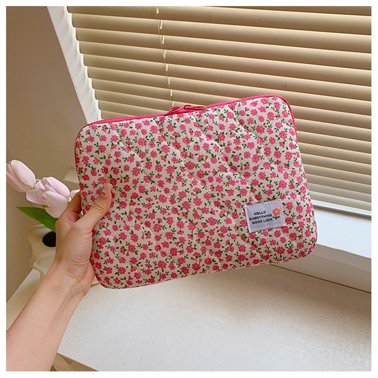 

Korean Style Cute Floral 16-Inch Laptop & iPad Protective Handbag Small