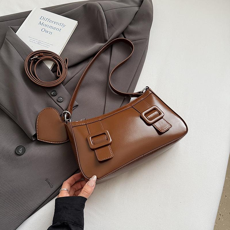 French Style Underarm Single Shoulder Bag Accessory Cute Heart Handbag Solid Pu Leather Lady Bag Small Half Moon Crossbody Bag