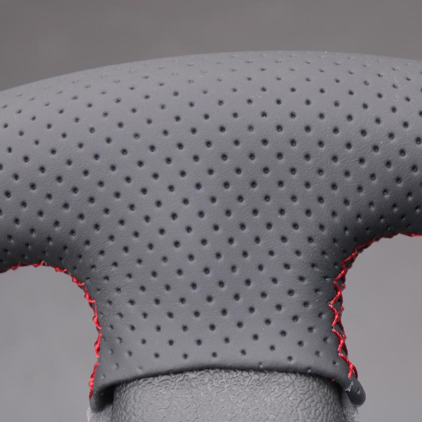 Black Faux Leather Hand-stitched No-slip Car Steering Wheel Cover Braid for Volkswagen VW Transporter T4 2000-2002 Santana 2004