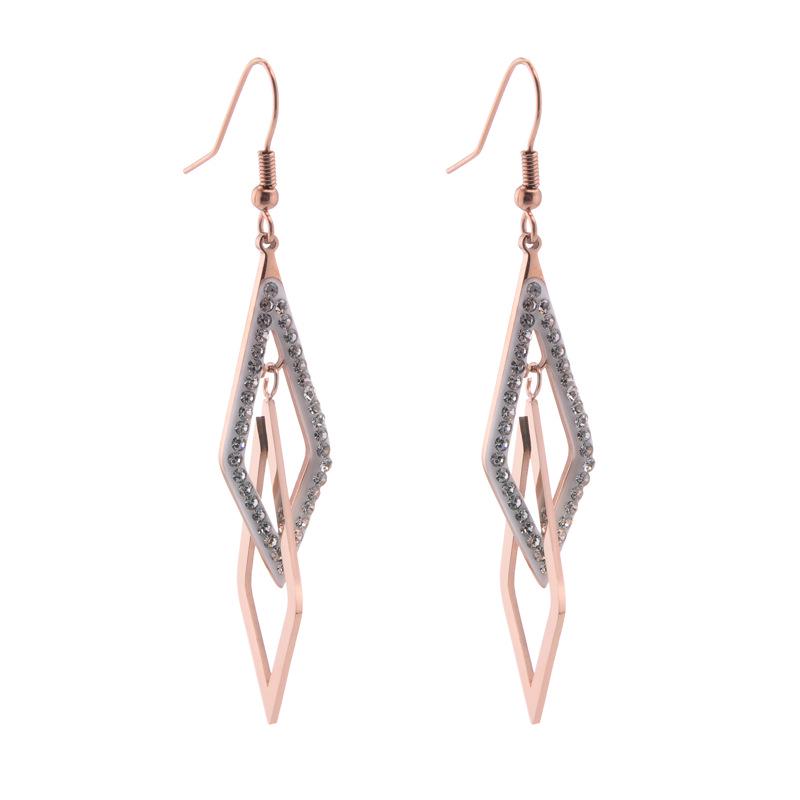 

Корейские титановые серьги-подвески ромбовидной формы из розового золота белый