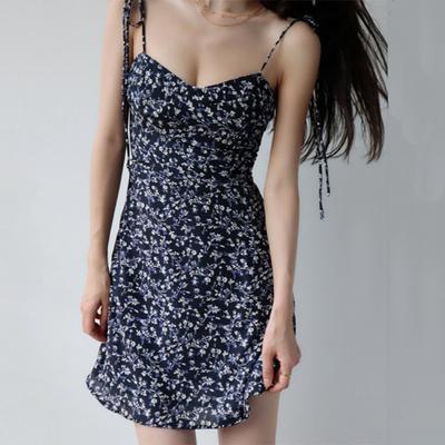 Fragmentiertes Blumen-umwickeltes Hüftkleid für Damen, Sommer, sexy, tief ausgeschnittener Spitzenriemen, A-Linien-Rock, kurzer Rock, Strandrock