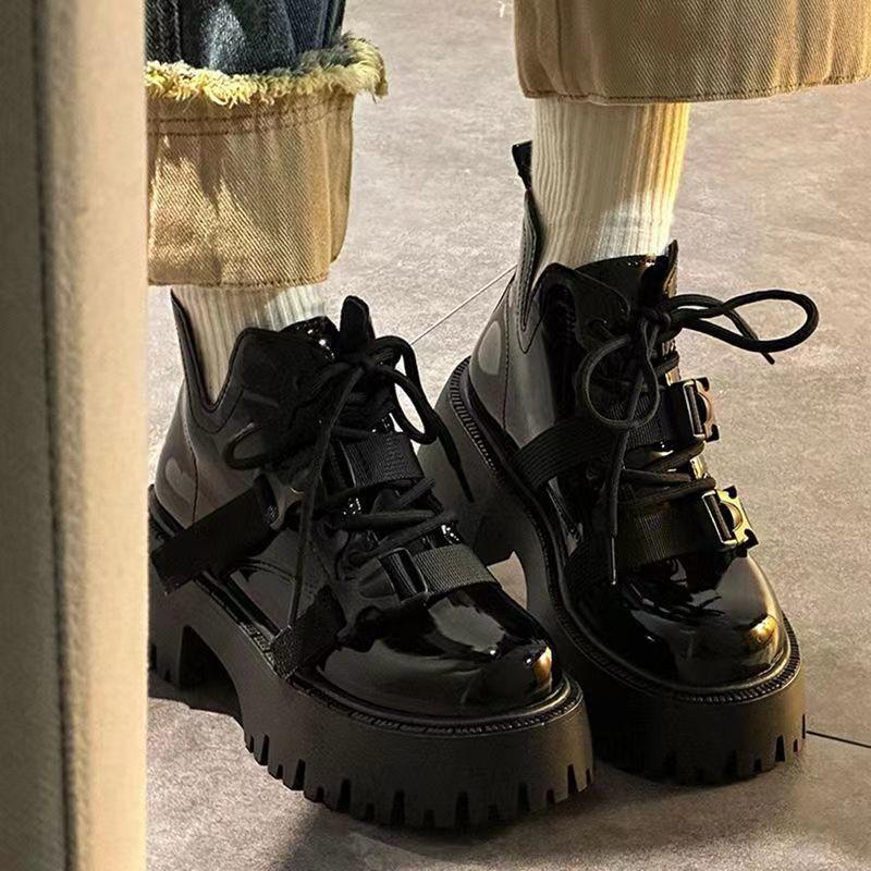 Kurzstiefel Kinder vielseitig Frühling und Herbst 2025 neue Martin-Stiefel Muffin dicksohlige dünne Gürtelschnalle Kurzstiefel Tide