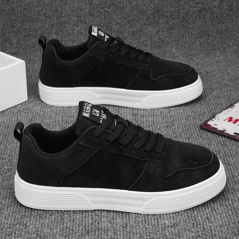 Scarpe Uomo Grandi 2025 Primavera Nuova Moda Scarpe Casual Leggere con Suola Spessa Scarpe Piatte Antiscivolo Retrò