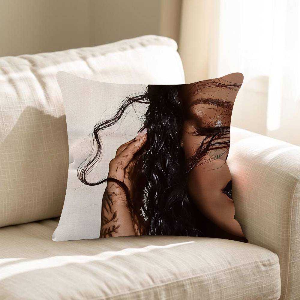 Hot Singer RRihannas 4545cm Cushion Cover Pillow Cover Decor Pillowcase Home Pillowcase For Couch Pillow