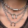 Gothic Nieten Stacheln Choker für Damen Herren Punk Y2K Geometrische Stachelhuf Halskette Übertriebener Rock Schmuck Zubehör Geschenk