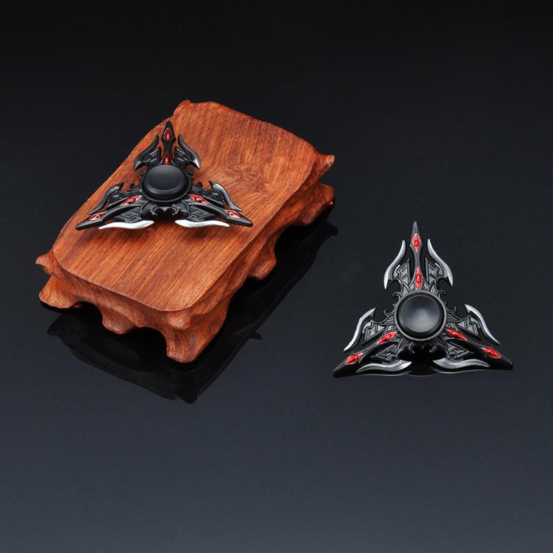 Zinklegierung Fidget Spinner Anime Zubehör Metall Hand Spinner Neuestes Fidget Spielzeug Büro Erwachsenen Stressabbau Spielzeug Kreative Geschenke