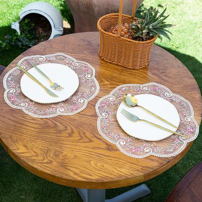 Accessori per la tavola – Sottopiatti e tovagliette