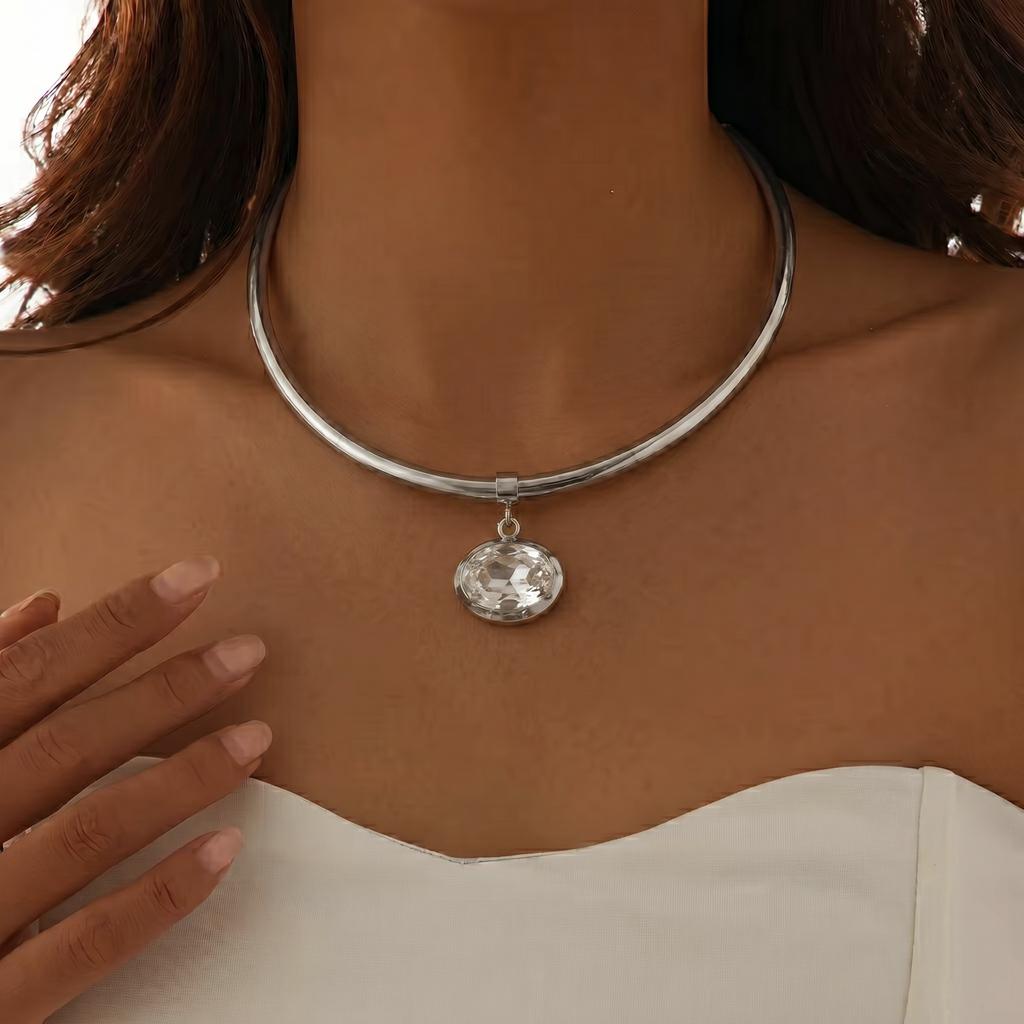 CE Certificate Stainless Steel PVD 18k Gold Plated AAA Oval Zircon Pendant Open Choker Cuff Torque Necklace East West Jewelry