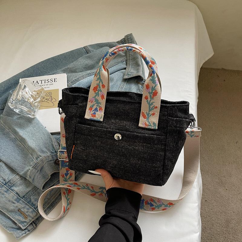 Fashionable sweet texture denim crossbody bag women's new ribbon trendy casual durable commuter shoulder bag