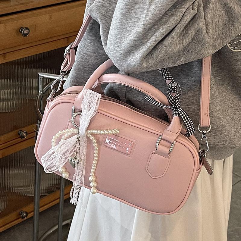 2025 spring and summer new simple and sweet style portable bowling bag casual versatile foreign style advanced sense messenger bag women