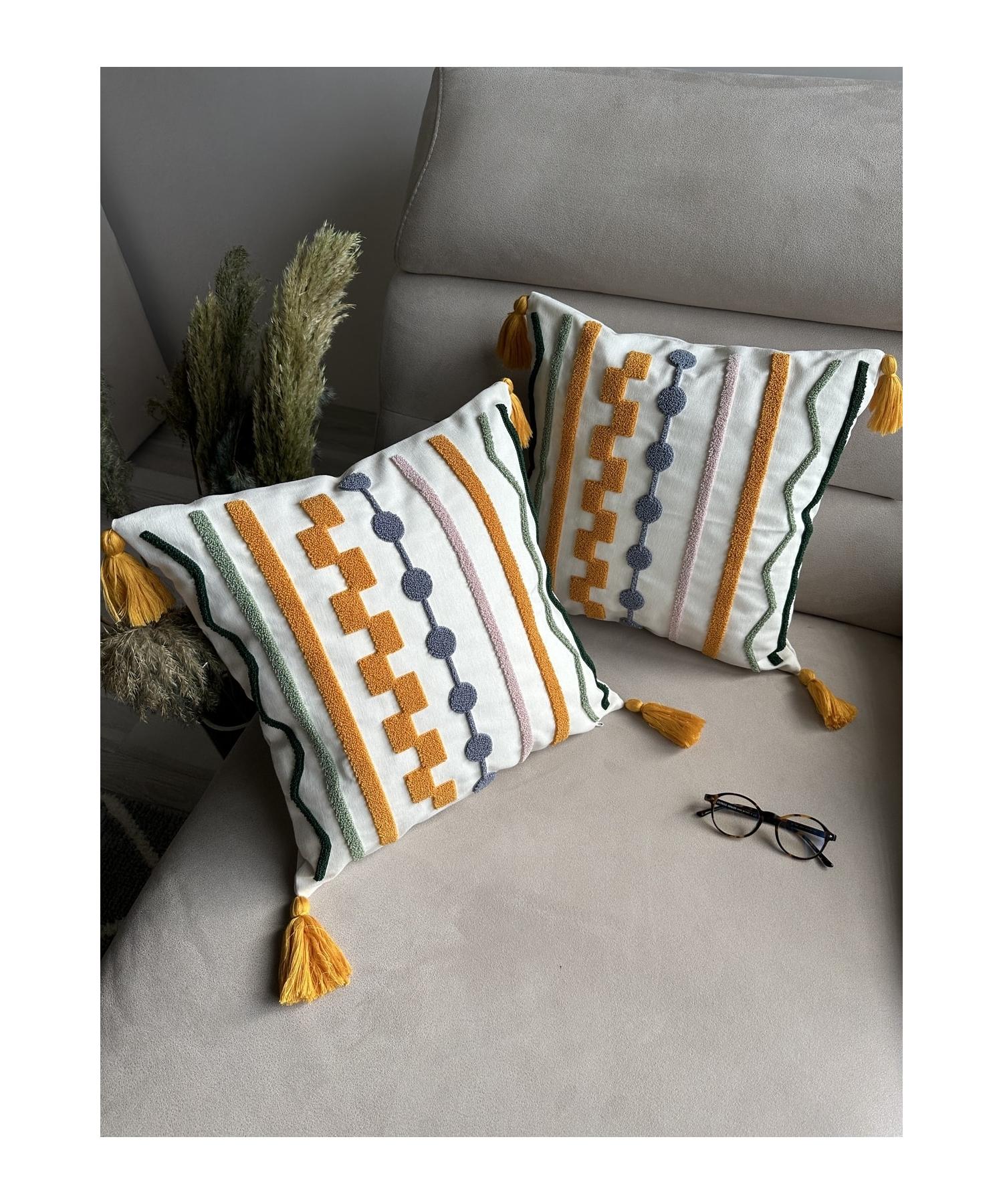 

Чехол на подушку из 2 предметов с вышивкой пуансоном