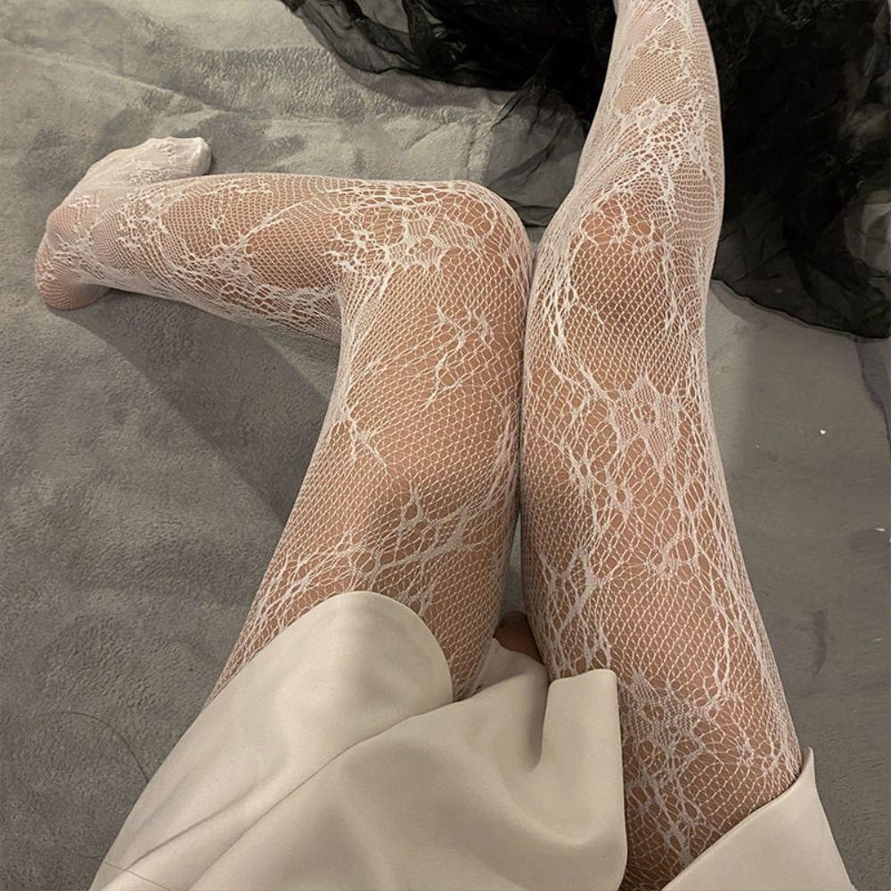 Hollow Out Flower Pattern Fishnet Stockings Jacquard Small Flowe Mesh Design Net Socks Fishnet Pantyhose Japanese Lolita