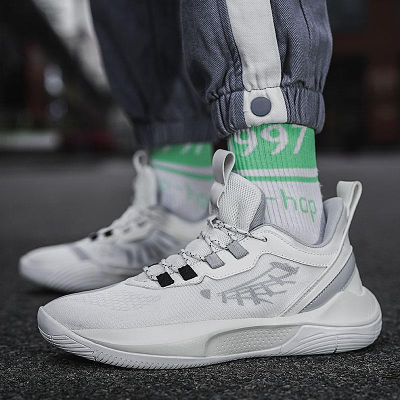 

Баскетбольные кроссовки мужские весенние новые износостойкие нескользящие повседневные спортивные кроссовки амортизирующие сетчатые кроссовки 45