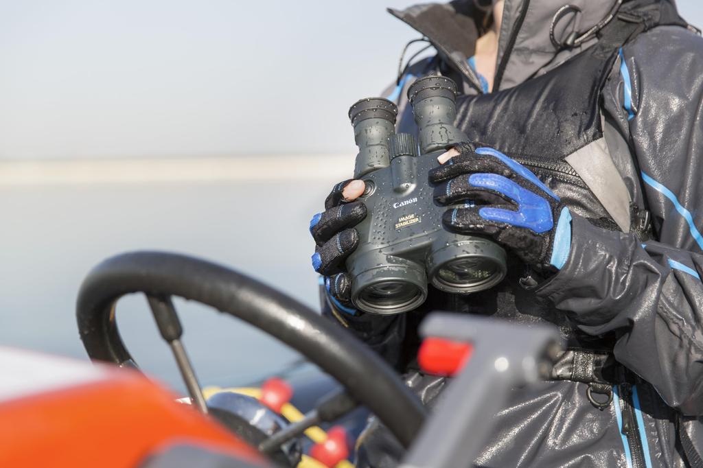 Canon 18×50 IS All Weather Image Stabilizer Binoculars 18X50IS