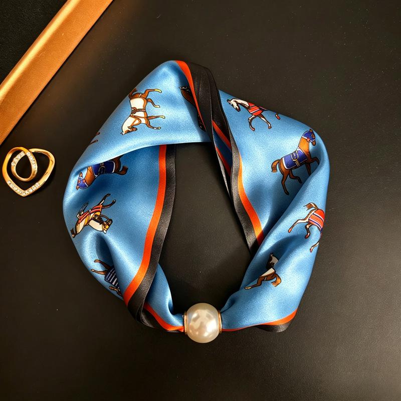 Silk Magnetic Buckle Scarf: Luxurious, Versatile Mulberry Silk for Women's Spring/Summer Neck Protection