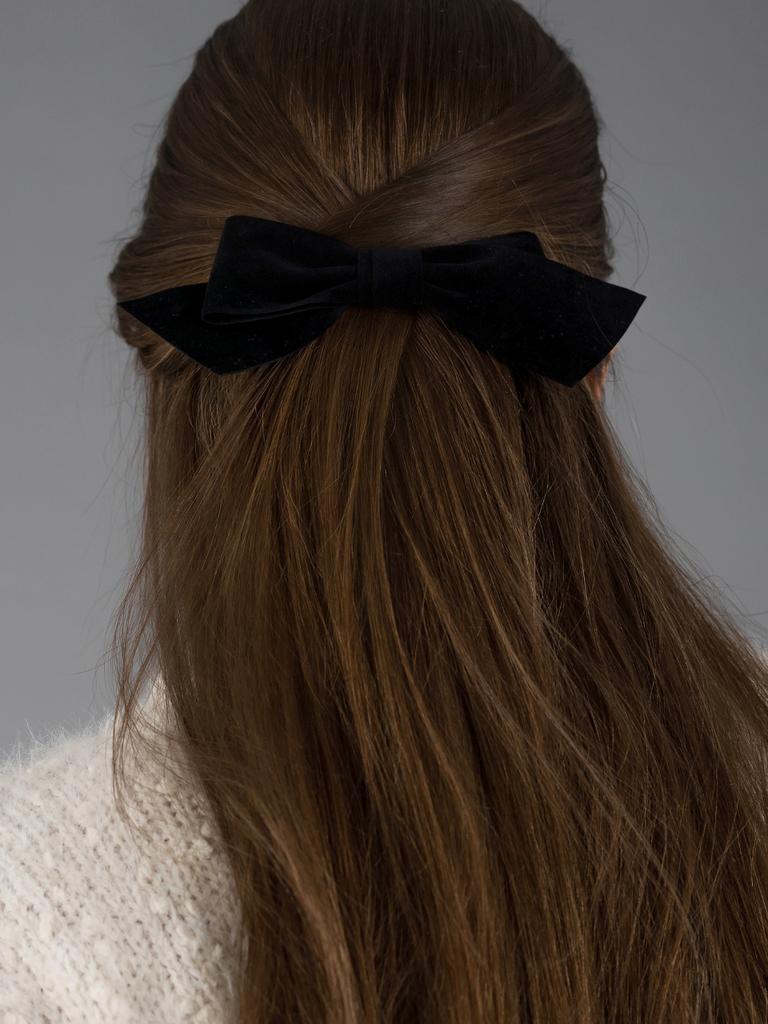 Pearly More Velvet Flocking Ribbon Hairpin