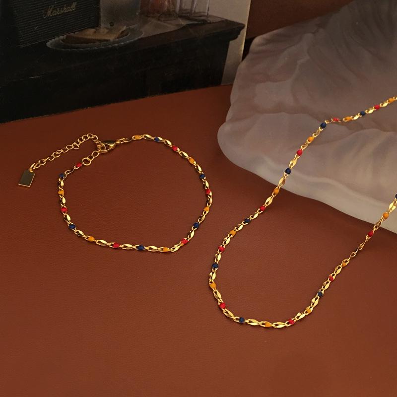 Copper Plated Gold Retro Color Block Drip Oil Necklace - Fashionable Jewelry Clavicle Chain