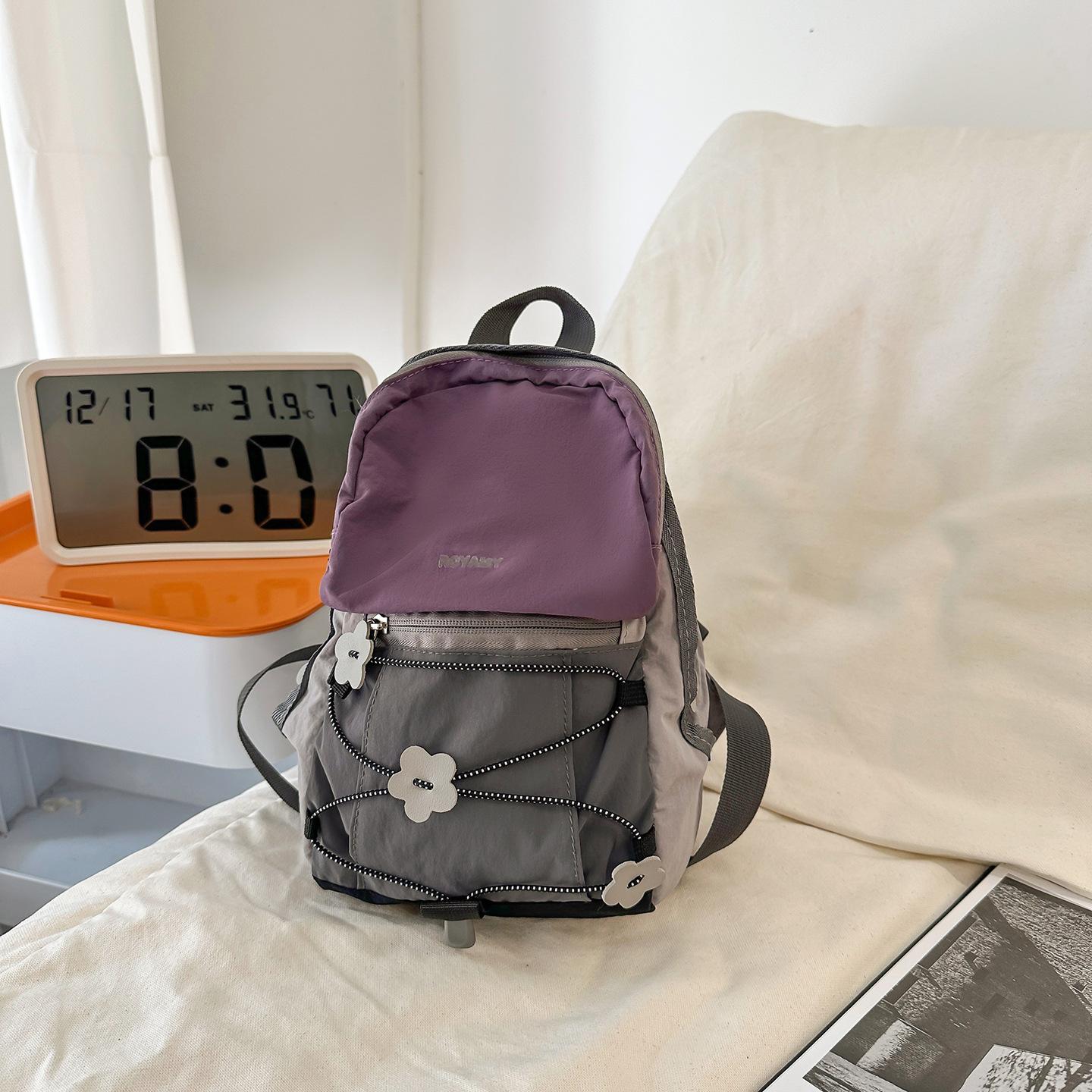 

Leisure outdoor tourism large-capacity simple and versatile light color contrast splicing autumn women s backpack