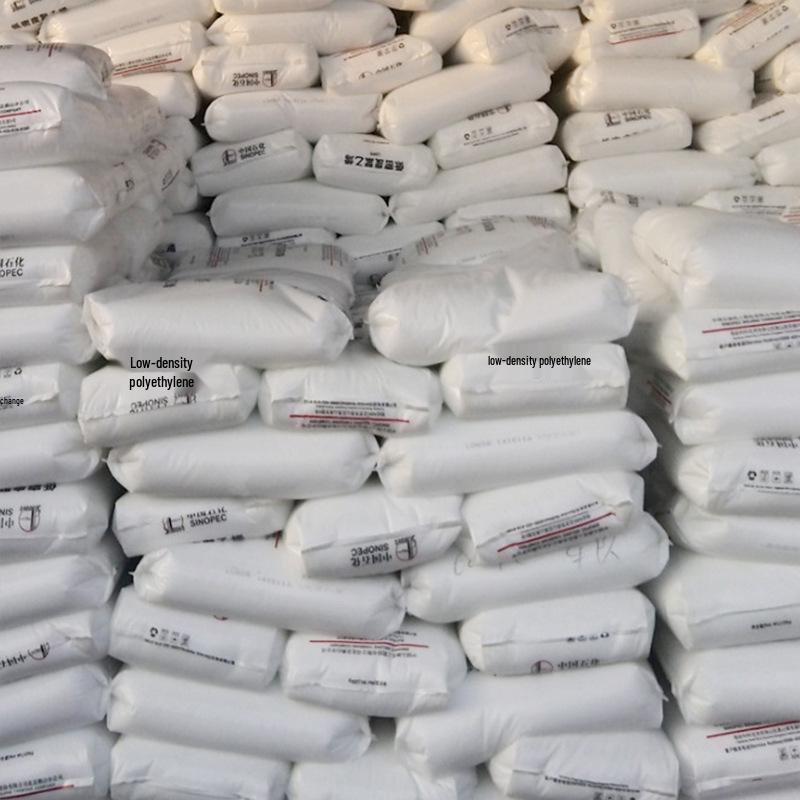 Hochglänzendes Vlies Polyethylen-Granulat - Beschichtungsgüte LDPE LF2700/LF5600