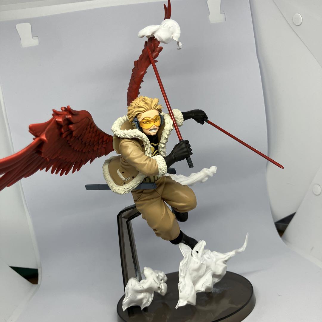 

[USED] My Hero Academia Figure Hawks