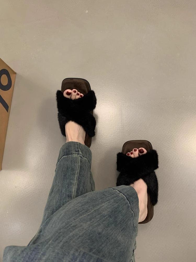 Retro Cross One-word Fluffy Slippers Women Wear Autumn and Winter Casual Versatile Gentle Leopard Print Thick-soled Velvet Cotton Shoes