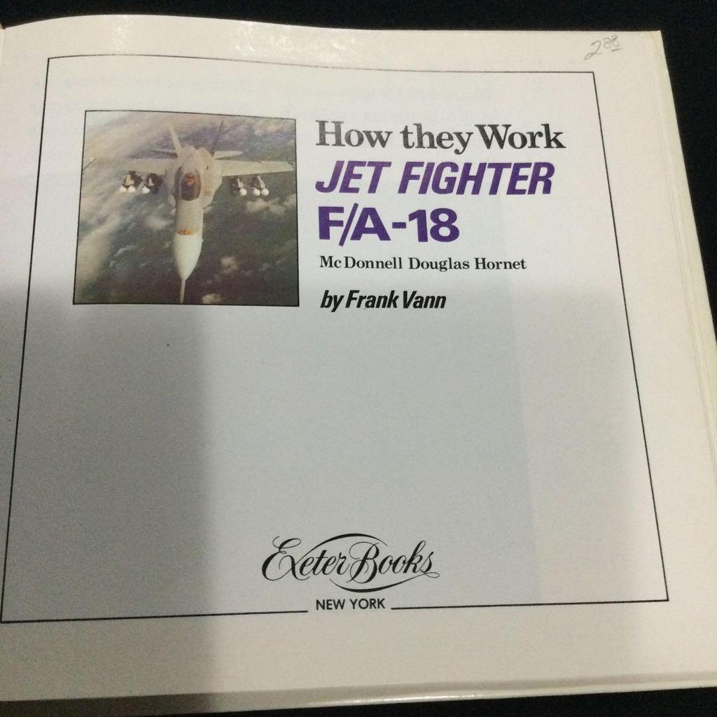 [USED] F/A-18 Hornet Hornet US Air Force Foreign Books Airplane Fighter English