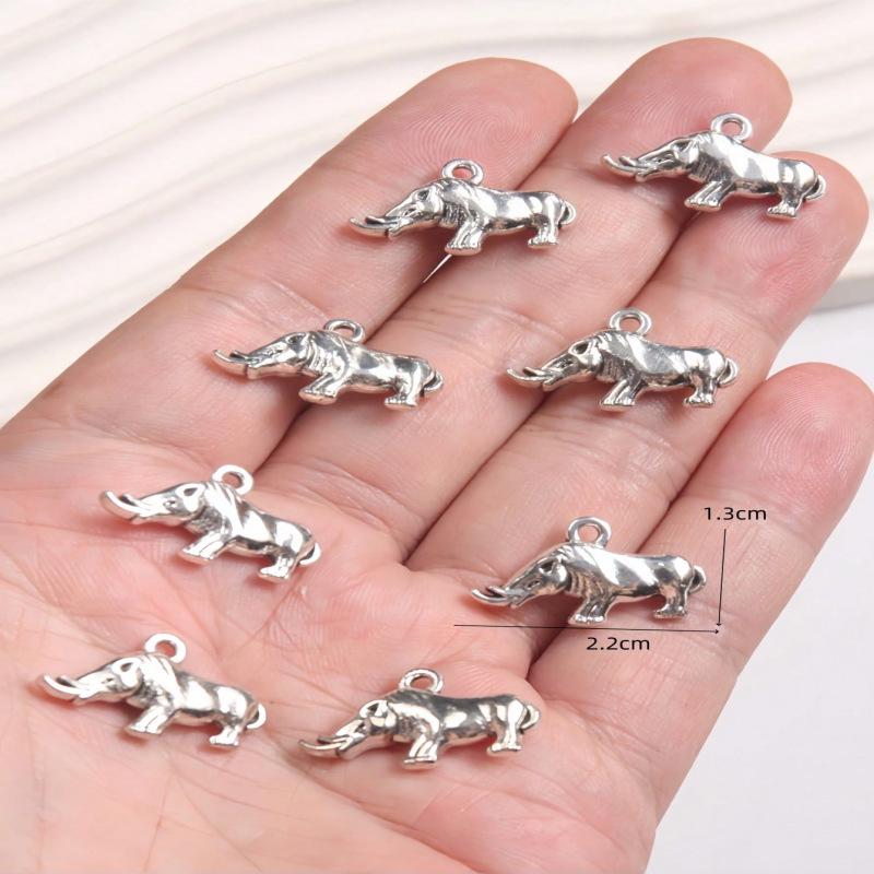 Nature-Inspired Hip Hop Animal & Insect Alloy Charm Pendant for DIY Necklaces & Bracelets